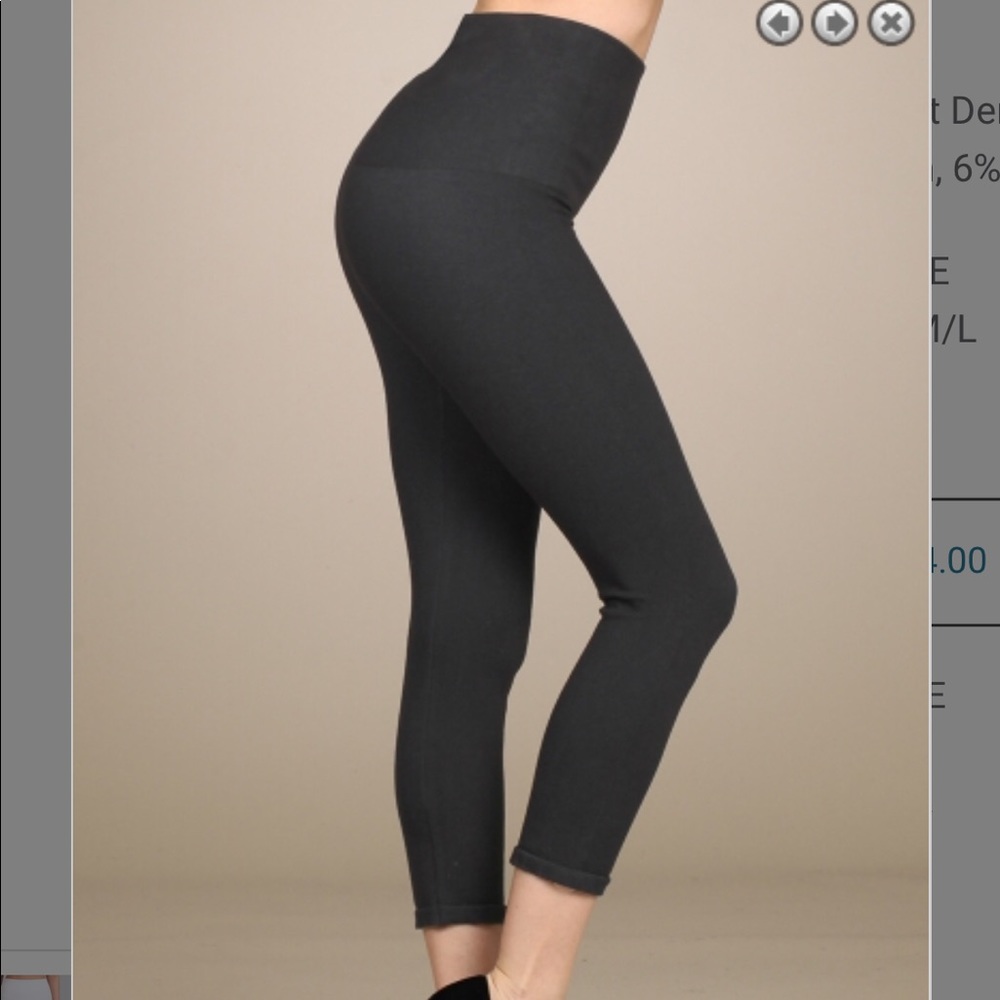 Sleek HighWaist CroppedJegging